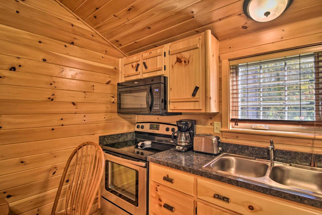 Pet-Friendly Cabin With Fire Pit And River Access! Parsons Zewnętrze zdjęcie