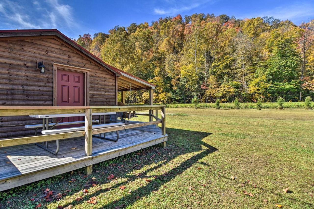 Pet-Friendly Cabin With Fire Pit And River Access! Parsons Zewnętrze zdjęcie